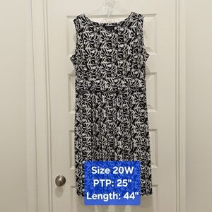 Perceptions Woman Sleeveless Floral Dress, EUC, Size 20W